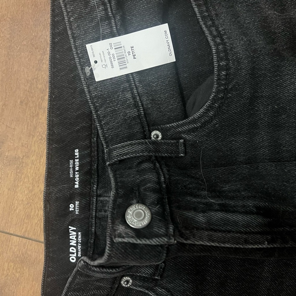 Women's Black Wide-Leg Jeans - Picture 4 of 4